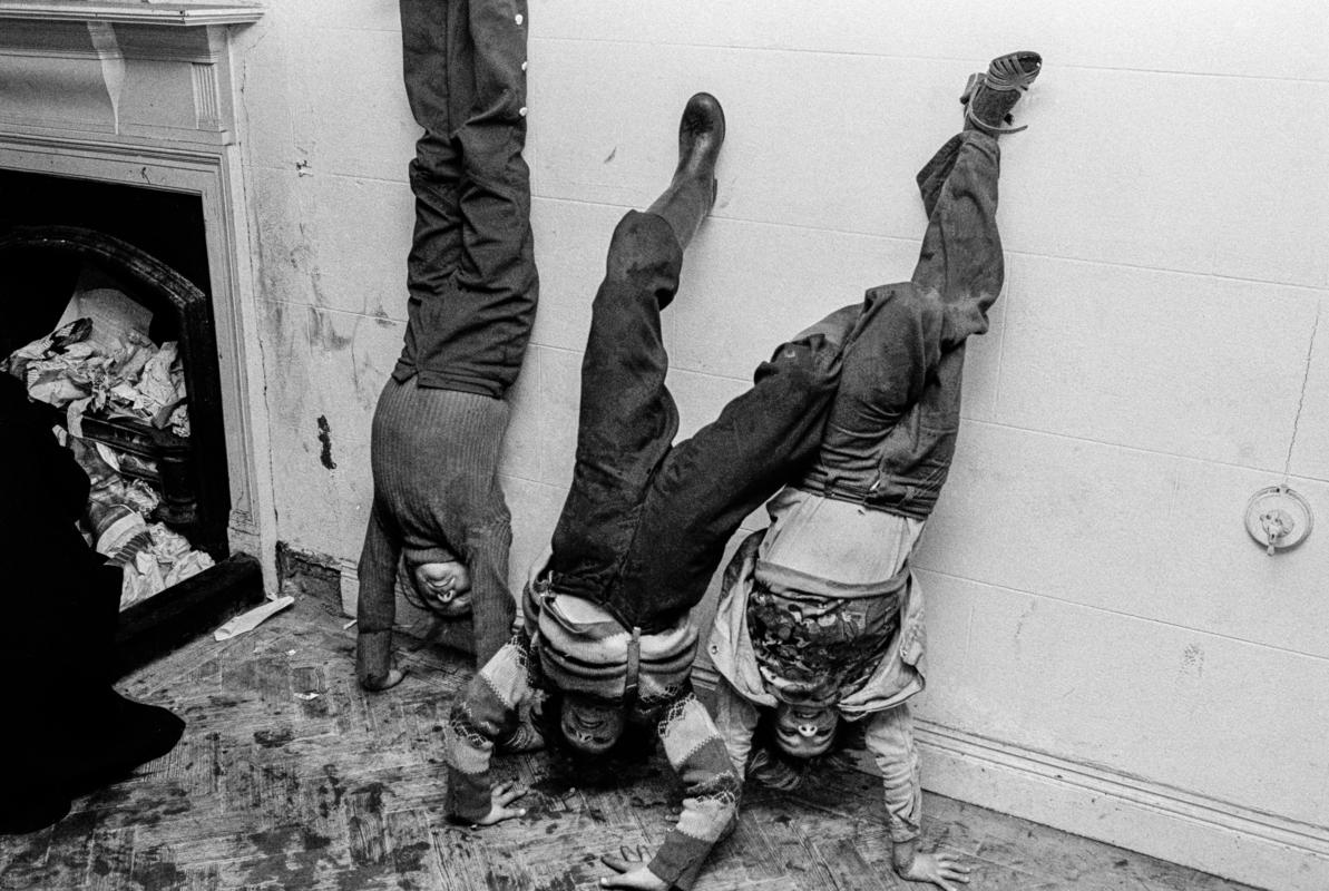 GB. WALES. Cardiff. Party for junior children at the Gypsy School. 1977.