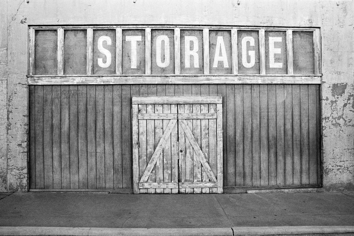 USA. ARIZONA. Inspiration. Storage, the town high street. 1997.