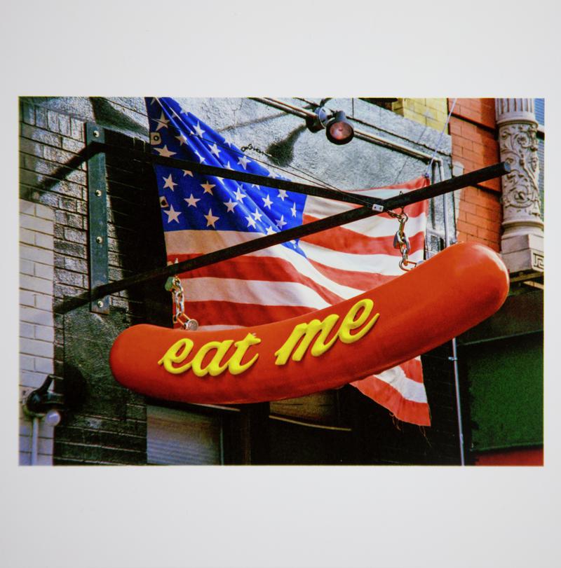 USA. NEW YORK. Downtown Manhatten. Ear Me and the American Flag. 2002.