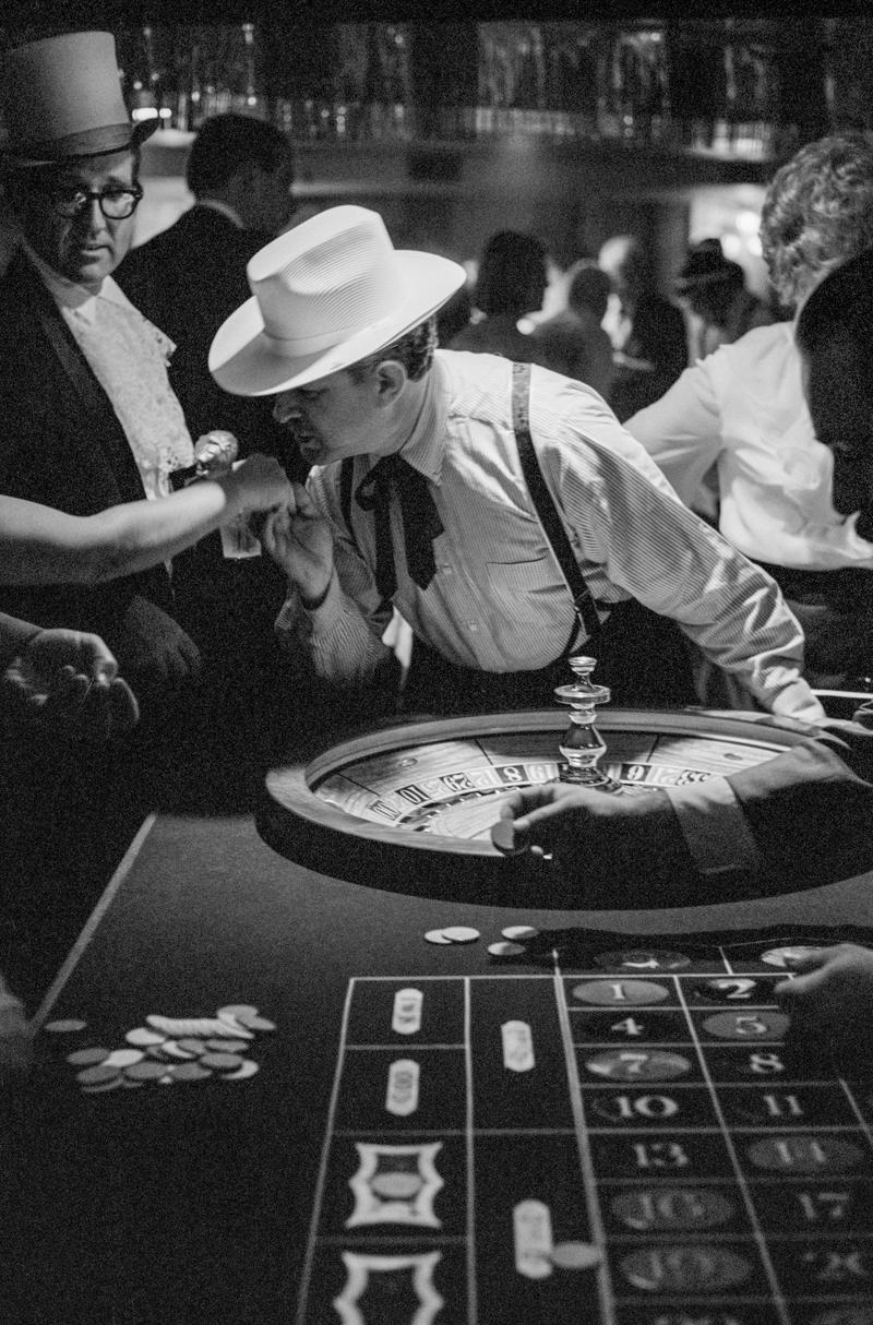 USA. CINCINNATI. Riverboat Shuffle gambling on the Mississippi. 1968.