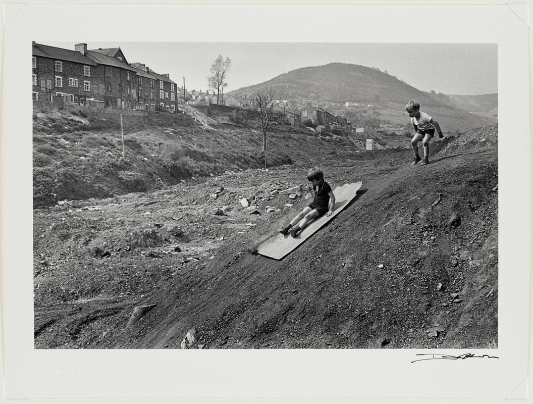 Slag-heap Sledge Run, Abertillery 1977