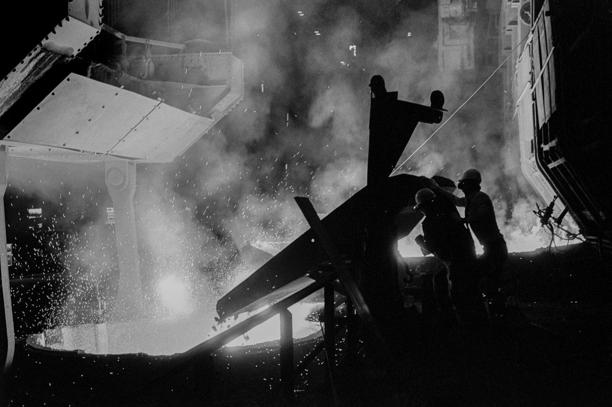 GB. WALES. Shotton. Shotton Steel plant, August 1978.