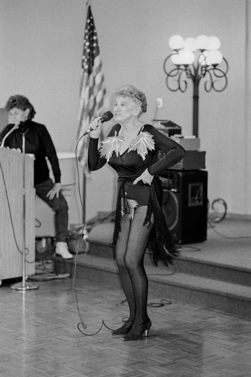 USA. ARIZONA. Ms Senior Arizona Pageant. Pageant rehearsal held at the Sun Dome Centre for the Performing Arts. The Ms senior pageant competition is not only about beauty but poise and talent. 1997.