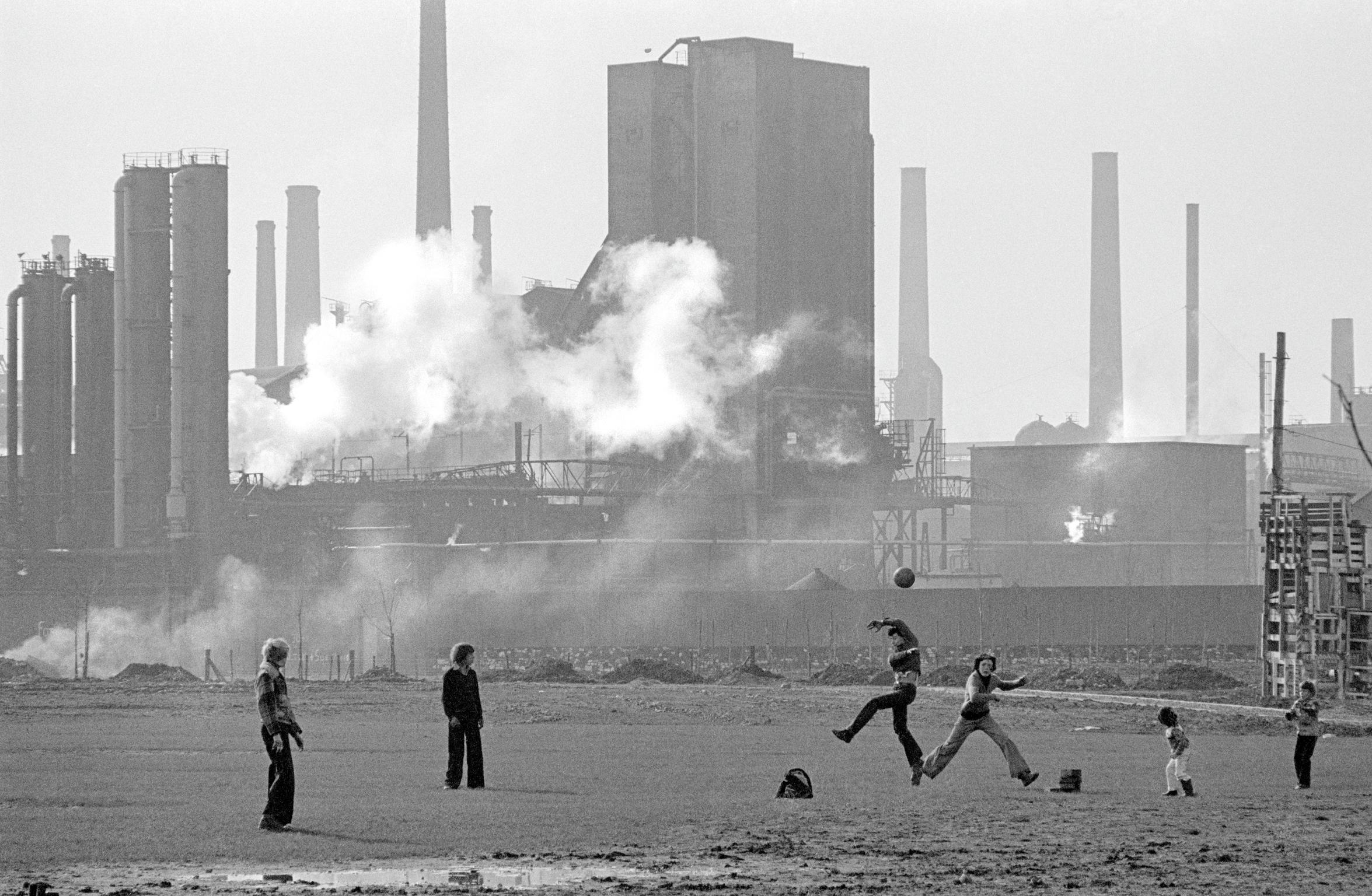 GB. WALES. Cardiff. During the last days before the closs down of East Moors steel in cardiff. 1978.