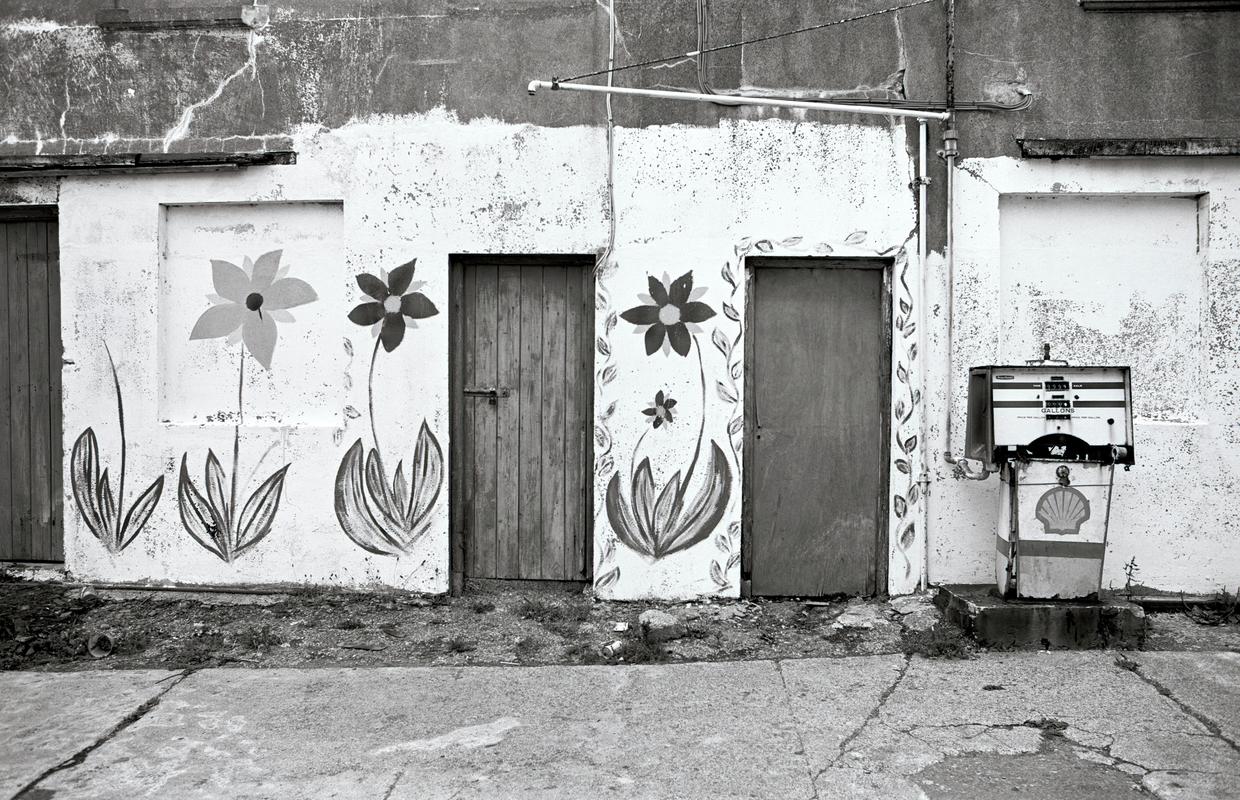 IRELAND. Killarney. Visually the most Irish part of Ireland. The local petrol station. 1984.