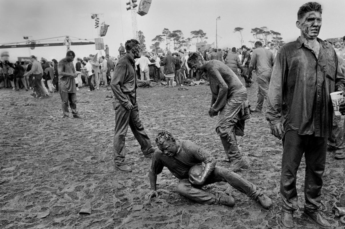 GB. WALES. Margam Park. Pop concert. Fun in the mud. 1990